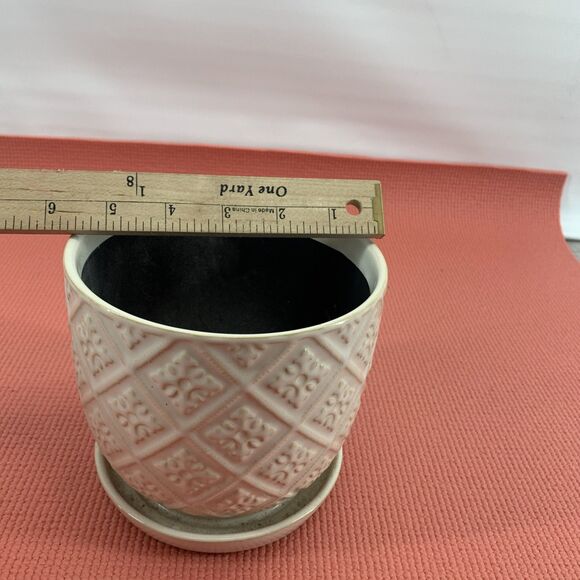 Geometric Diamond Pattern Ivory 6 x 6 Ceramic Flower Pot Planter Saucer - Picture 6 of 6